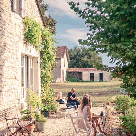 La Nuit & Le Jour Bed & Breakfast Vertheuil-en-Medoc Bagian luar foto