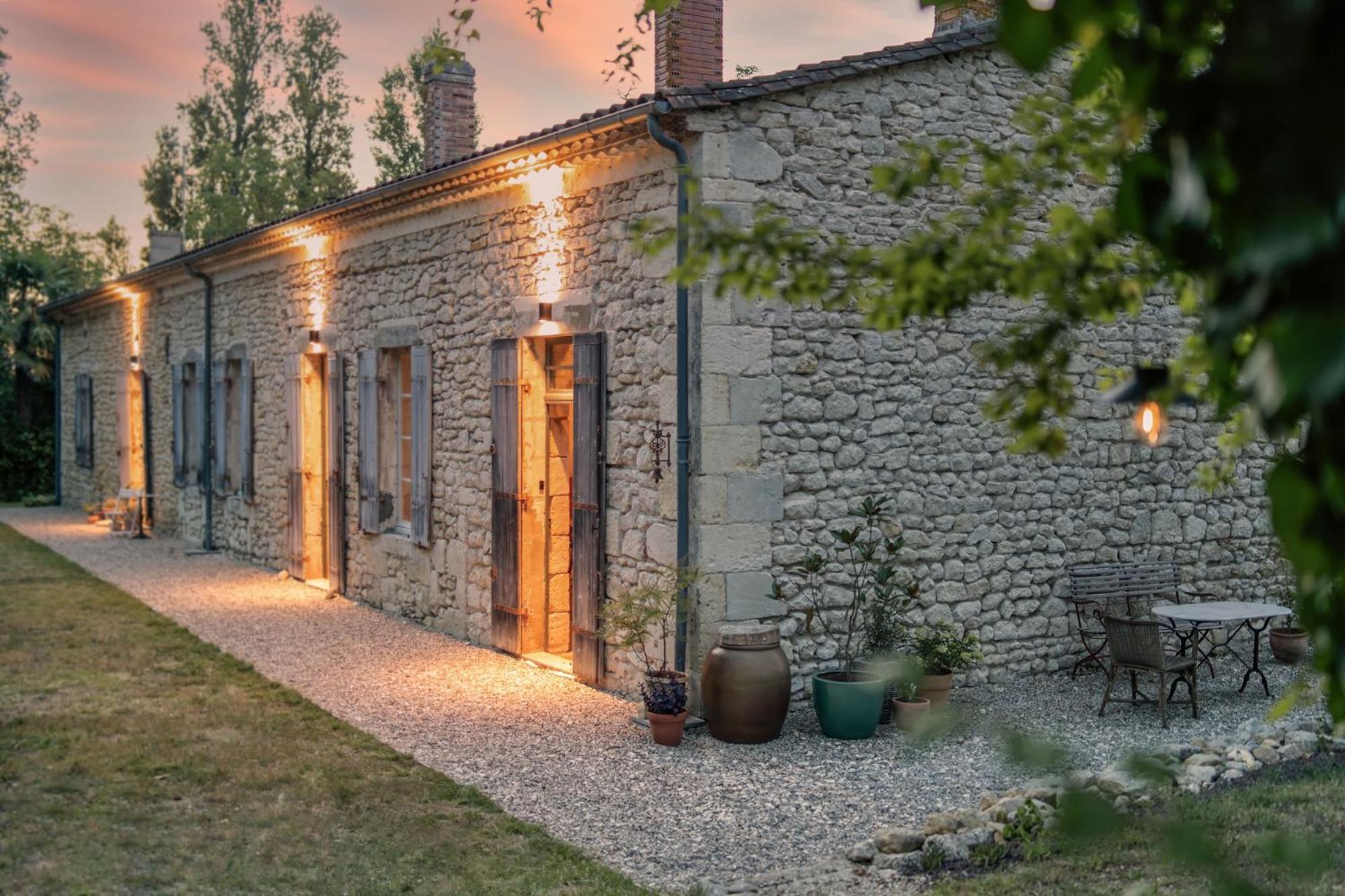 La Nuit & Le Jour Bed & Breakfast Vertheuil-en-Medoc Bagian luar foto